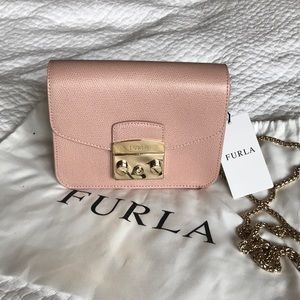 🔥LOWEST PRICE🔥Furla metropolis mini. Moonstone